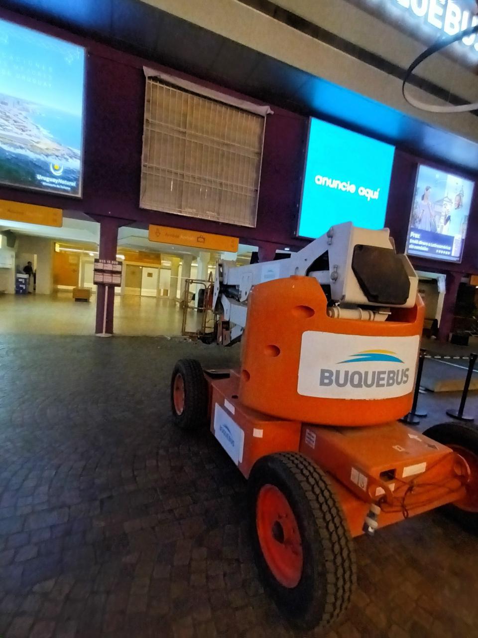 Señalización luminosa LED para fachada