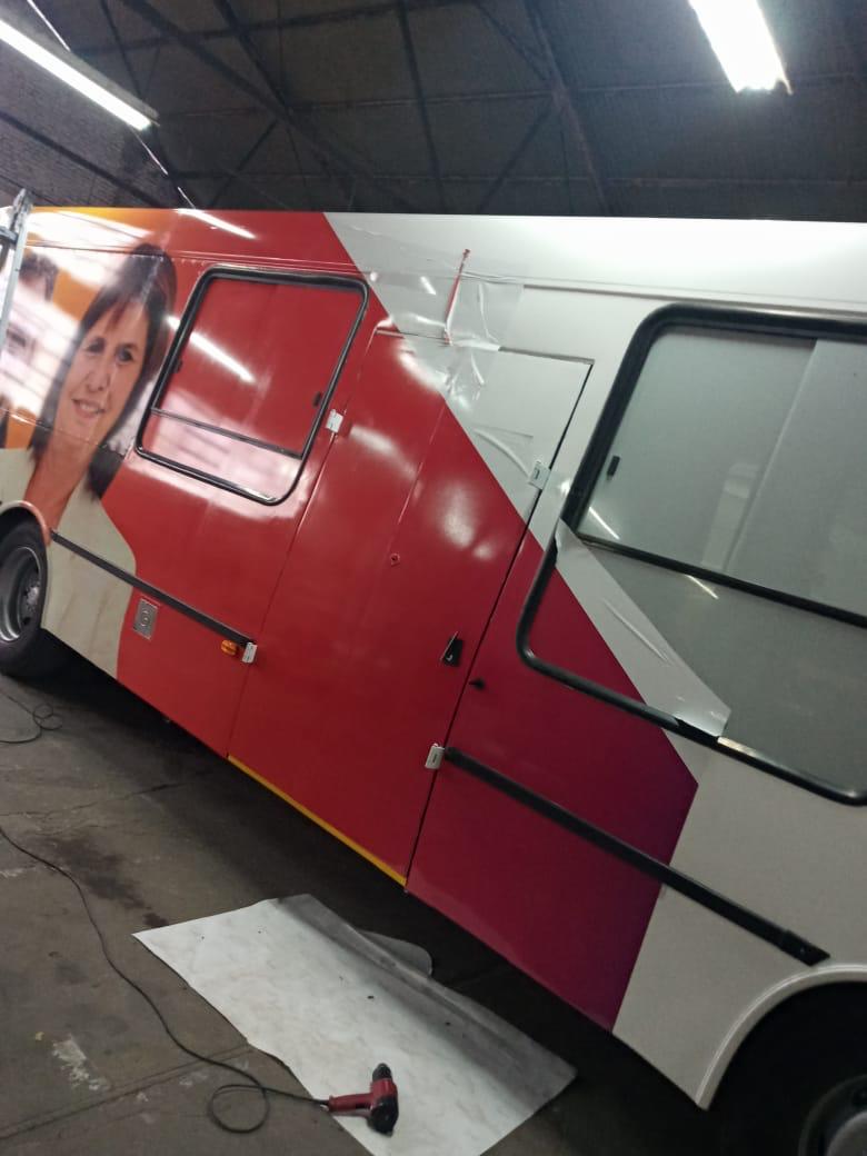 Ploteo completo con acabado mate premium